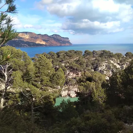 בית הארחה Aquarius In Cassis, D'hotes 4*