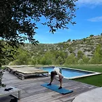 Aquarius In Cassis, D'hotes 招待所 4*