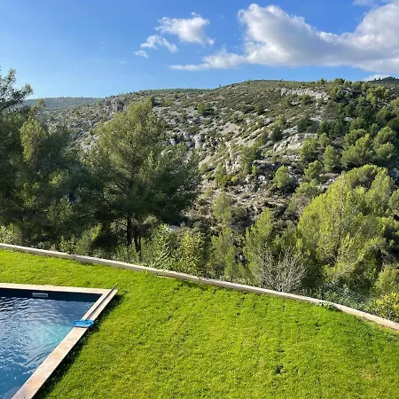 Aquarius In Cassis, D'hôtes