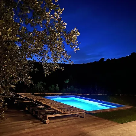 Maison d'hôtes Aquarius In Cassis, D'hôtes