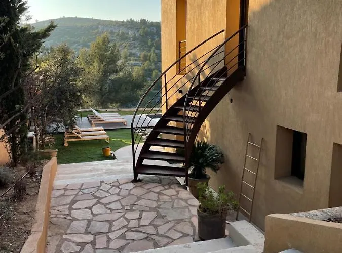Aquarius In Cassis, D'hotes 4* كاسيس
