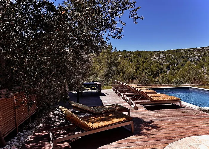 Aquarius In Cassis, D'hotes